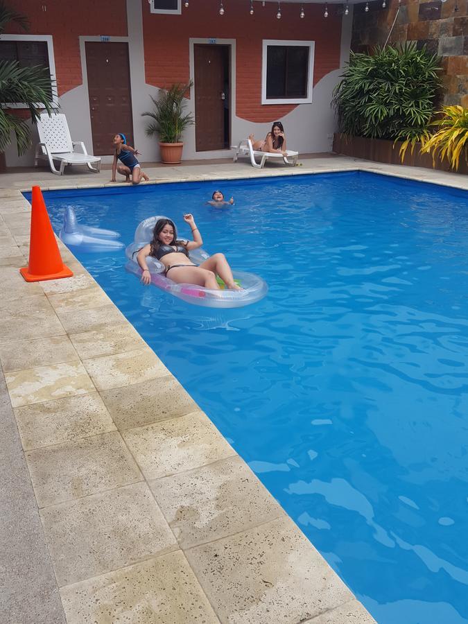 Hotel Hostal Las Velas Manta Zewnętrze zdjęcie