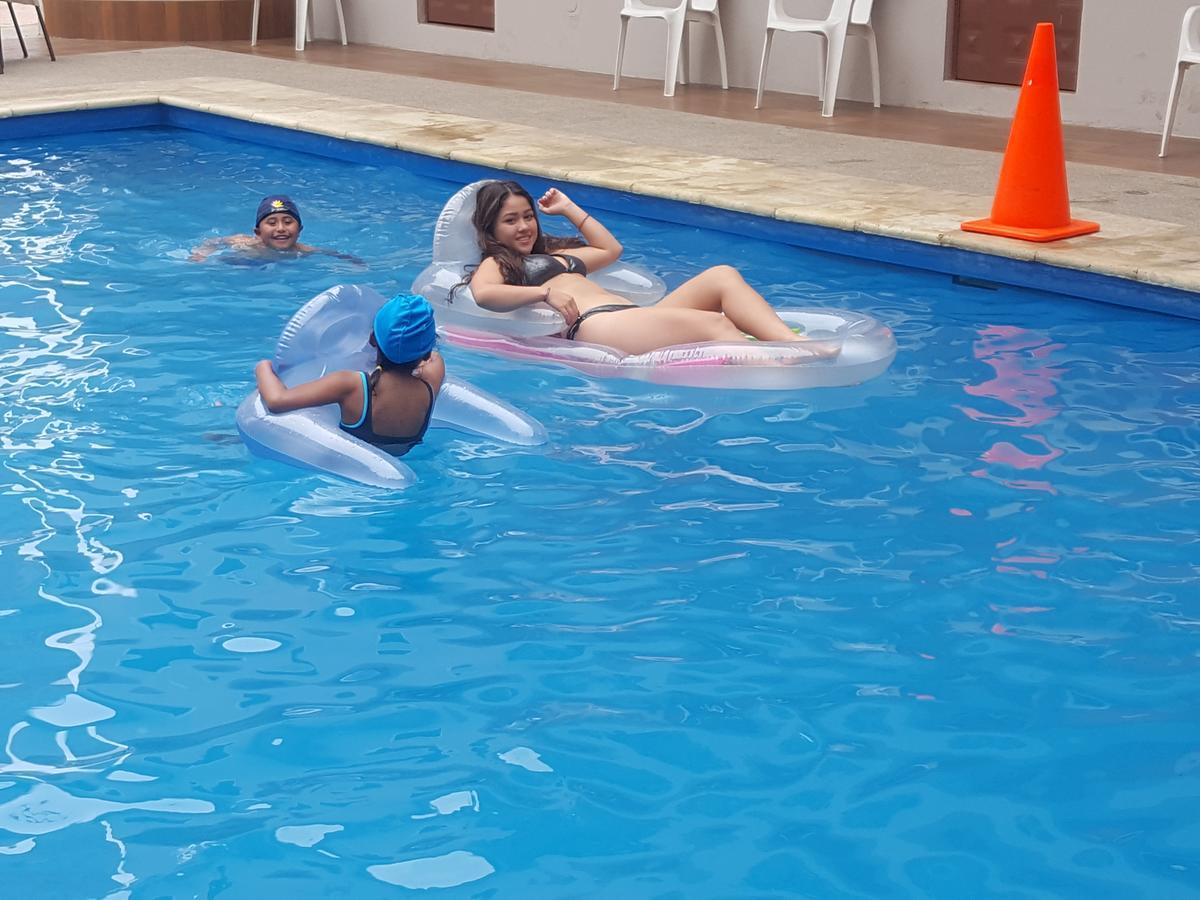 Hotel Hostal Las Velas Manta Zewnętrze zdjęcie